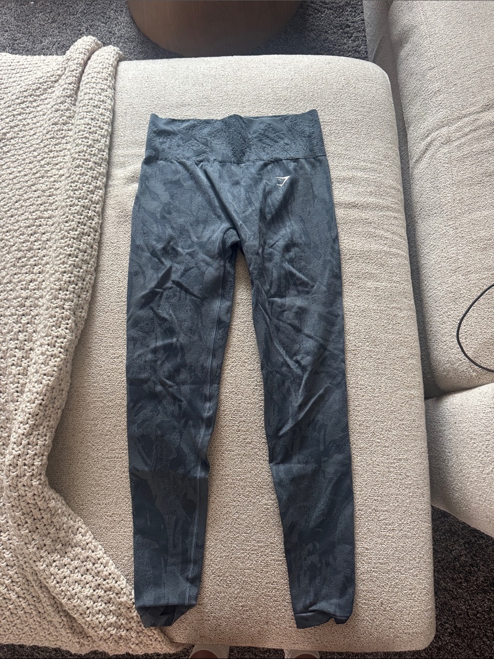 Gymshark Blue Adapt Camo Leggings size M - Picture 6 of 7